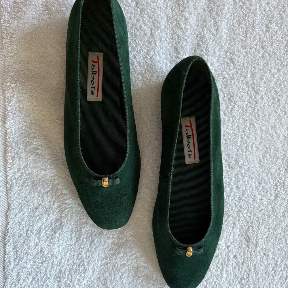 Talbots Green Suede Flats with Gold Accent - SIZE 7